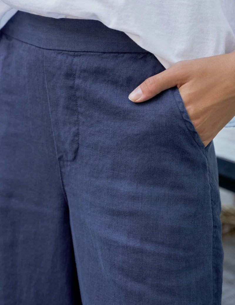 MAISIE PANT