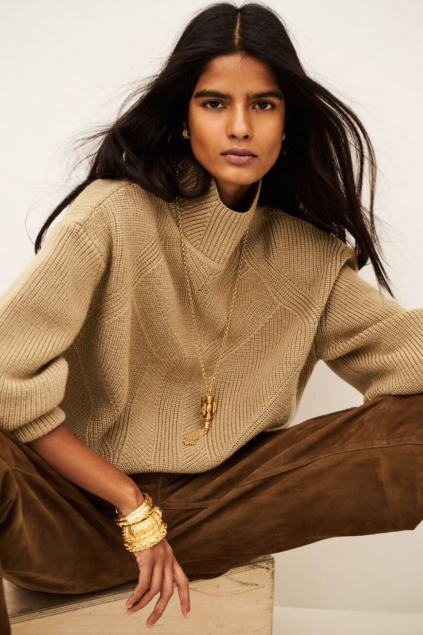 LOLA SWEATER