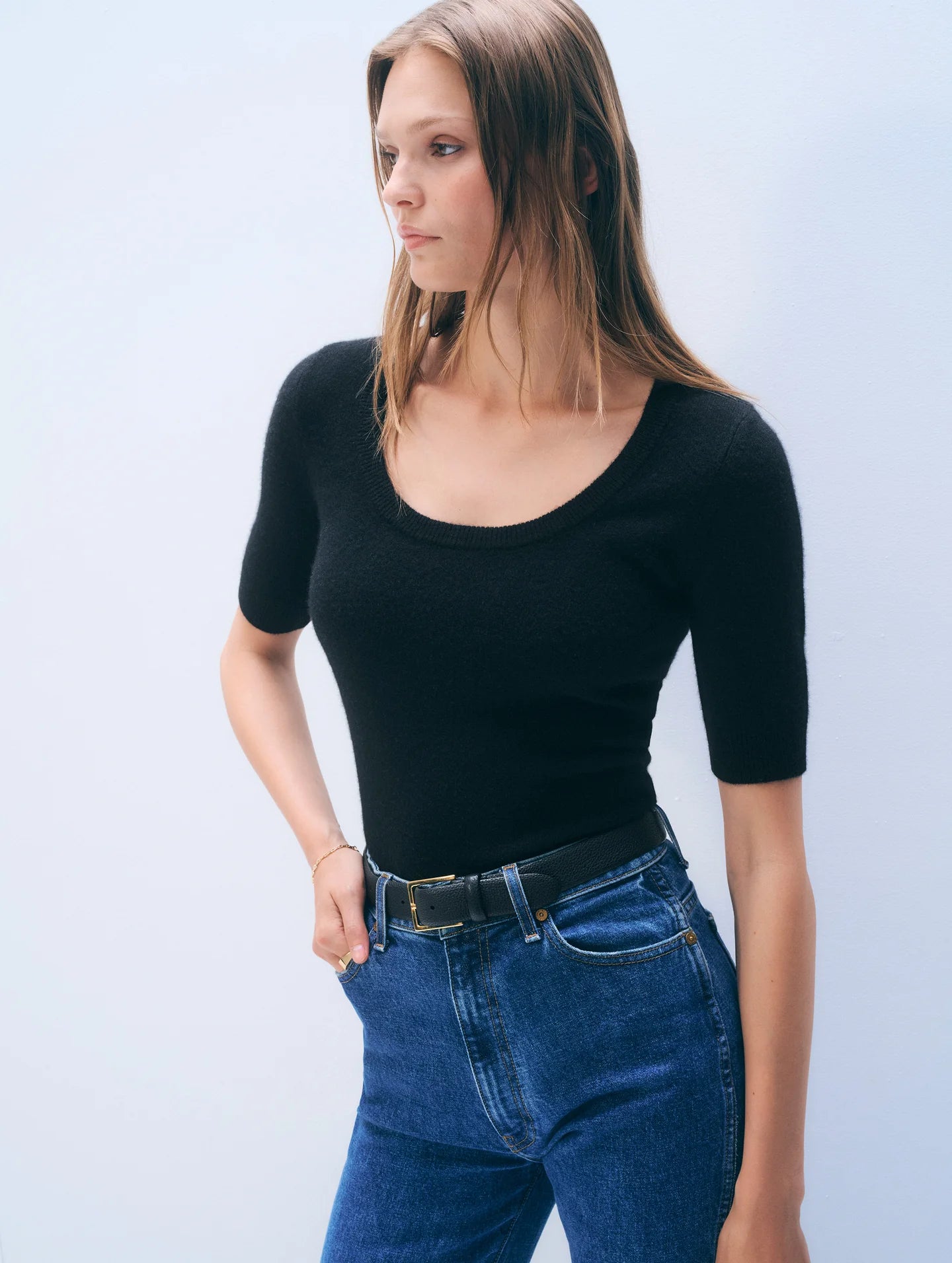 CASHMERE SCOOP NECK