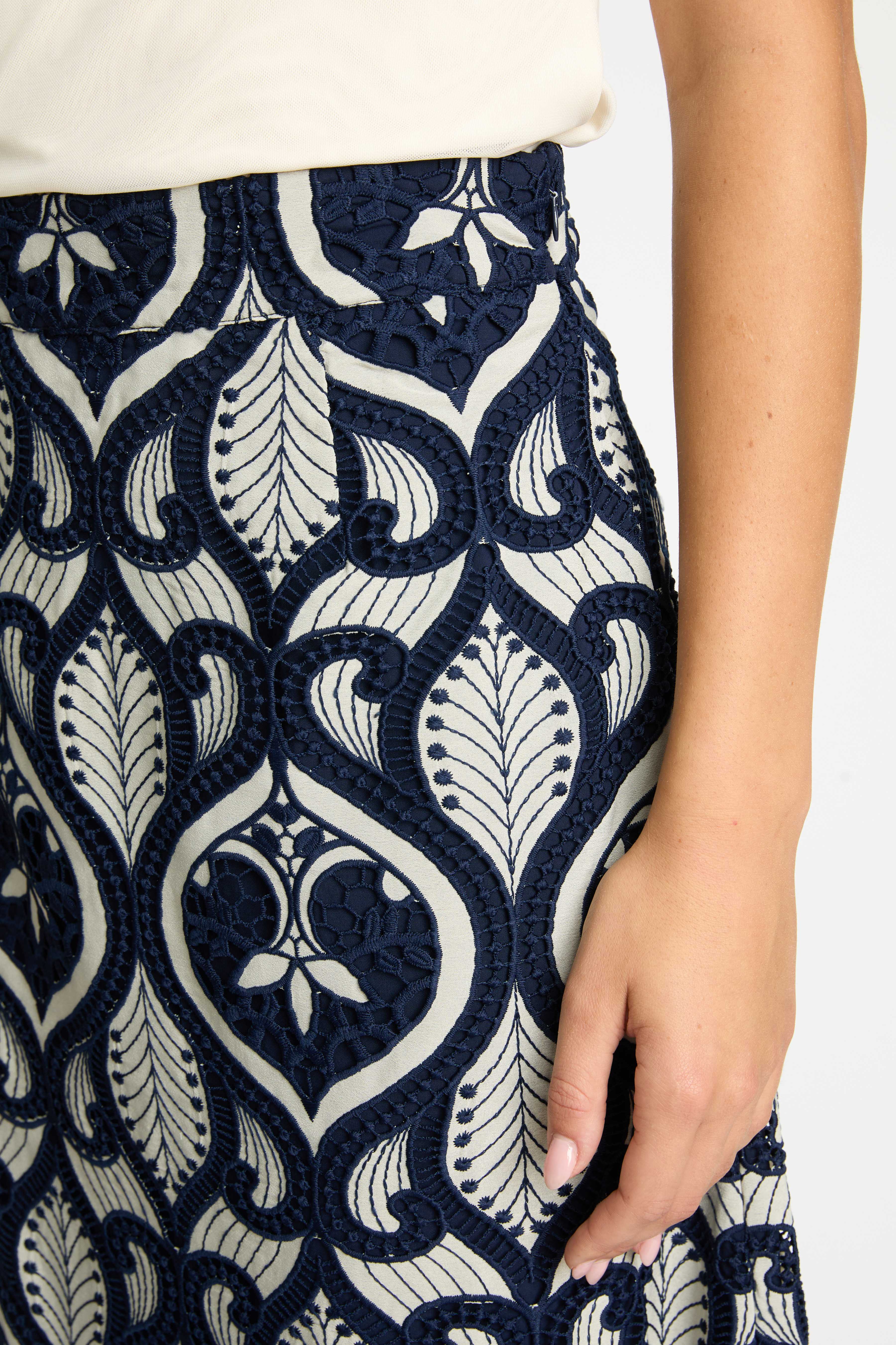 LANEY SKIRT