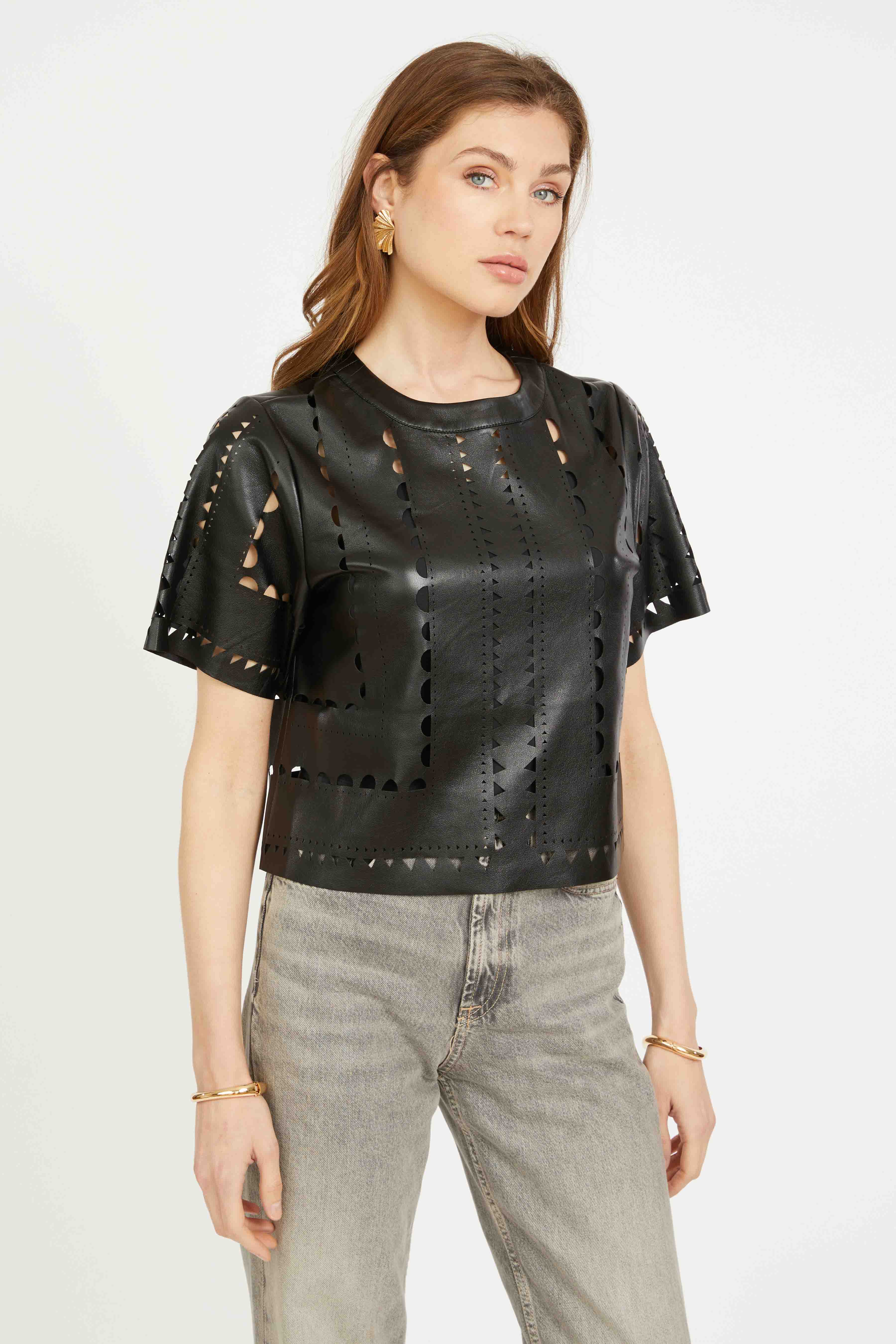 ANISA TOP