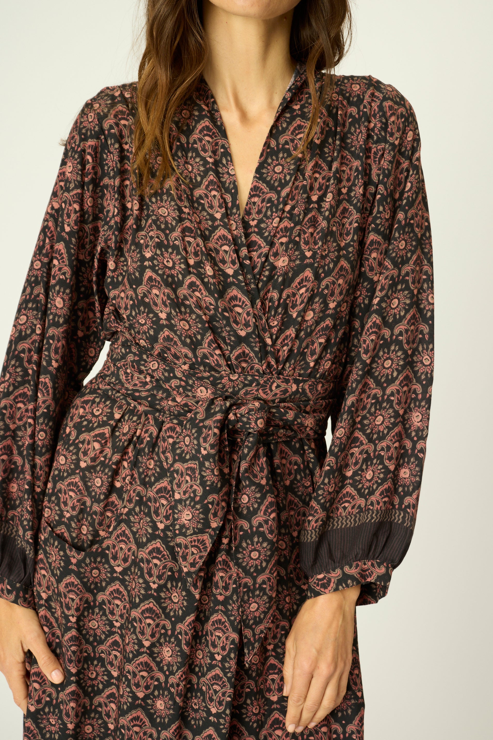NATALIE MARTIN NICO LONG SLEEVE MAXI WITH SASH FLEUR DE LIS BLACK
