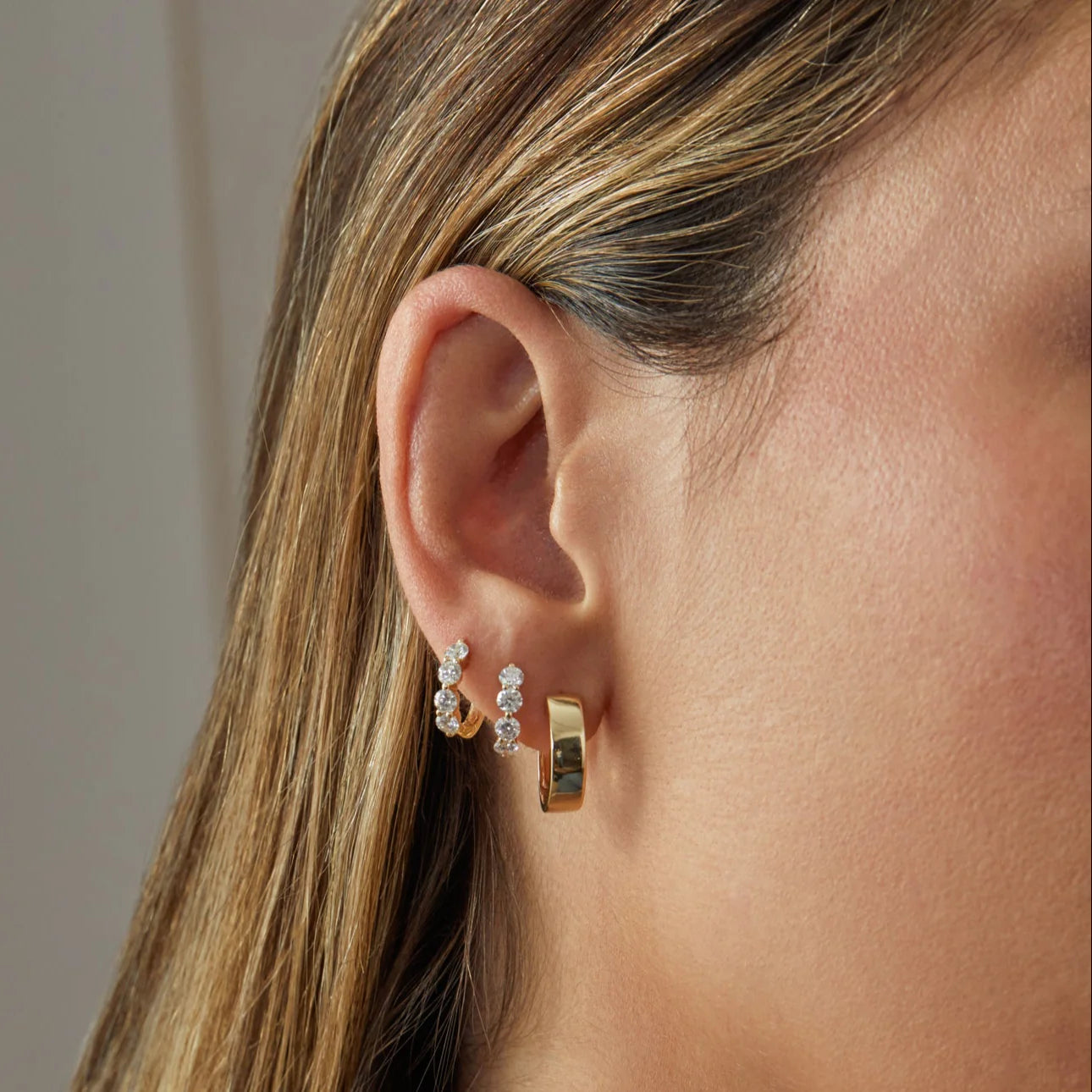 CHARLIE HOOP EARRINGS EF-61846