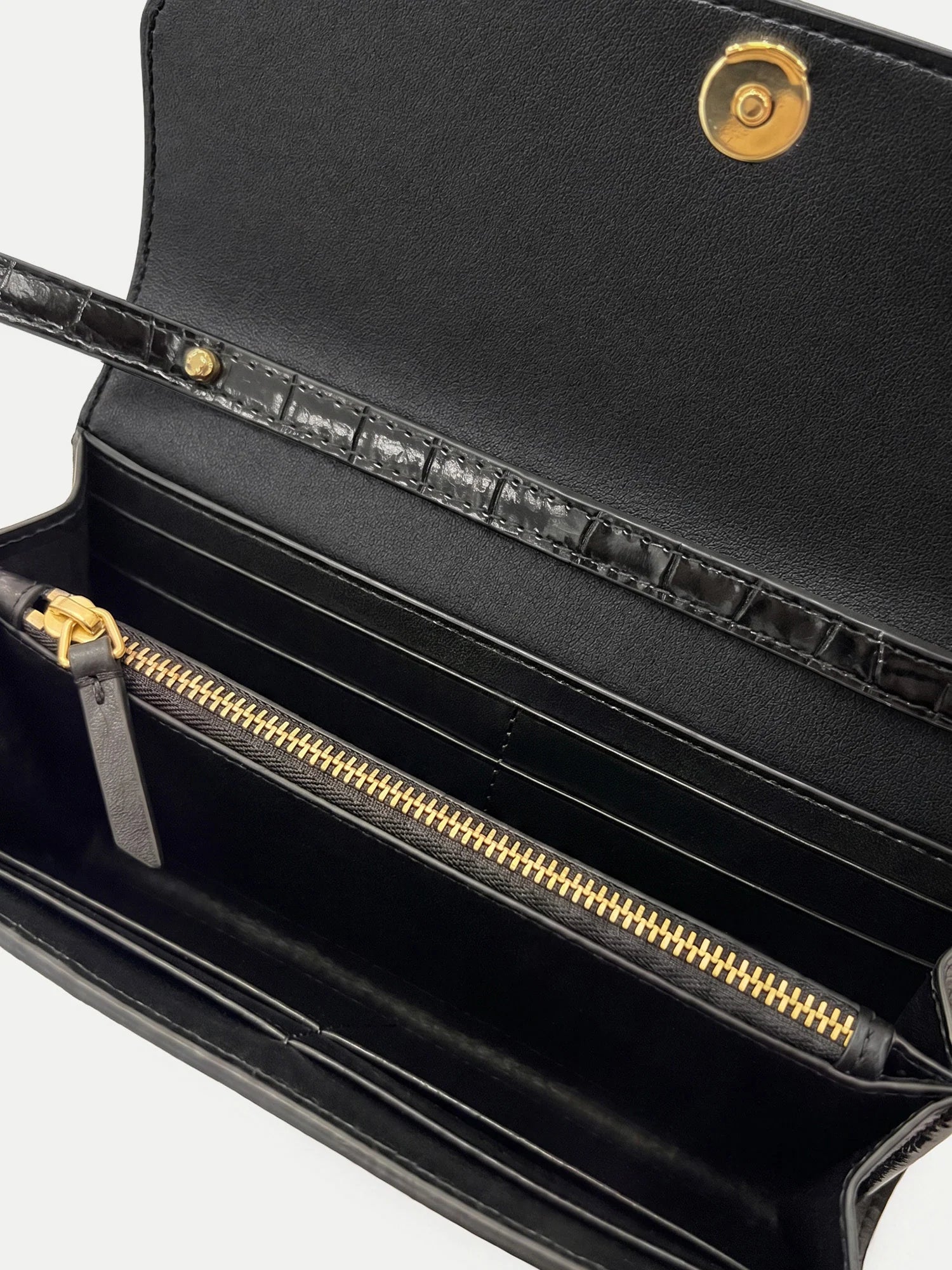 CROC CROSSBODY WALLET