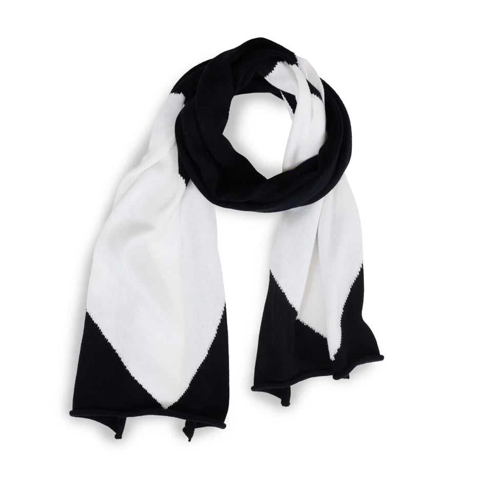 IMPERFECT HEART SCARF