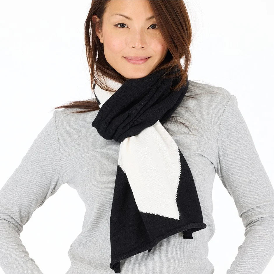 IMPERFECT HEART SCARF