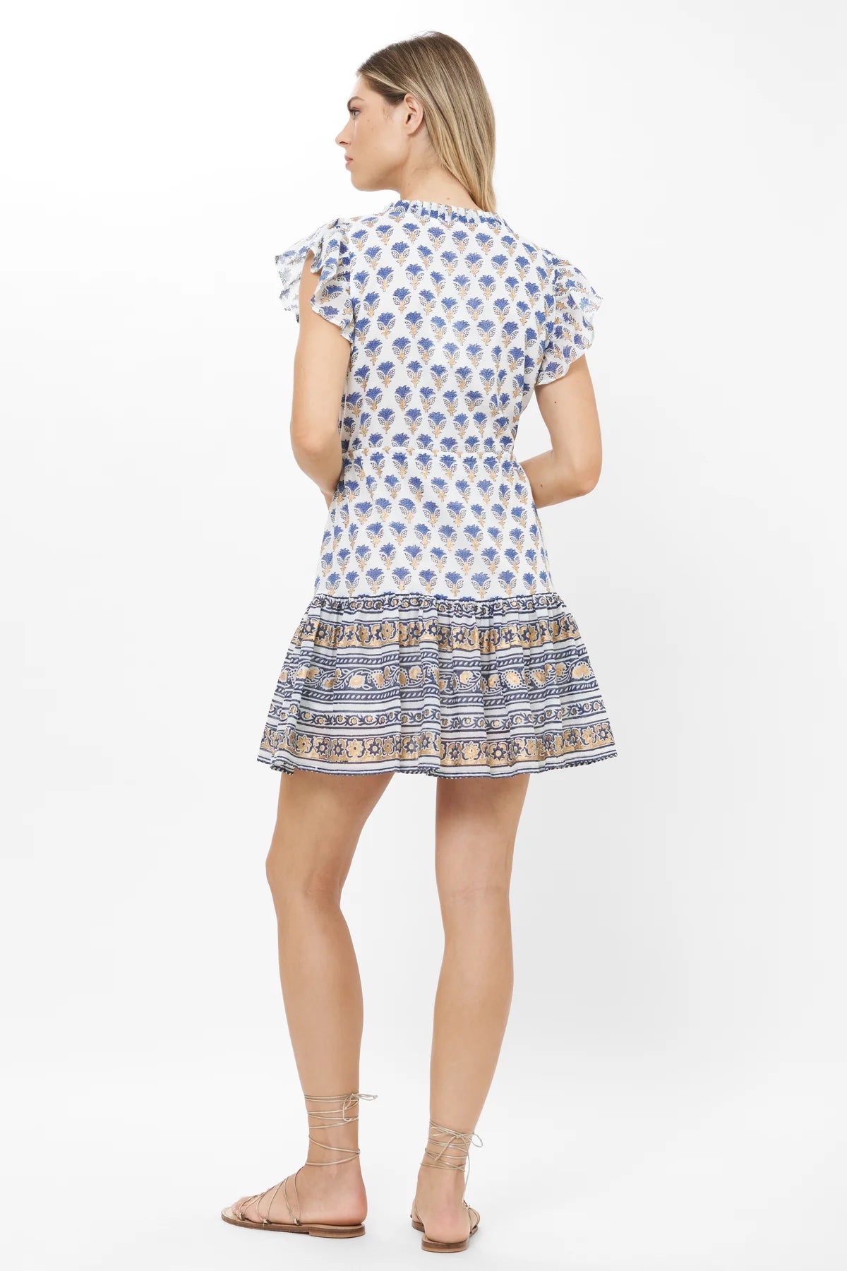 CINCHED FLIRTY SHORT
