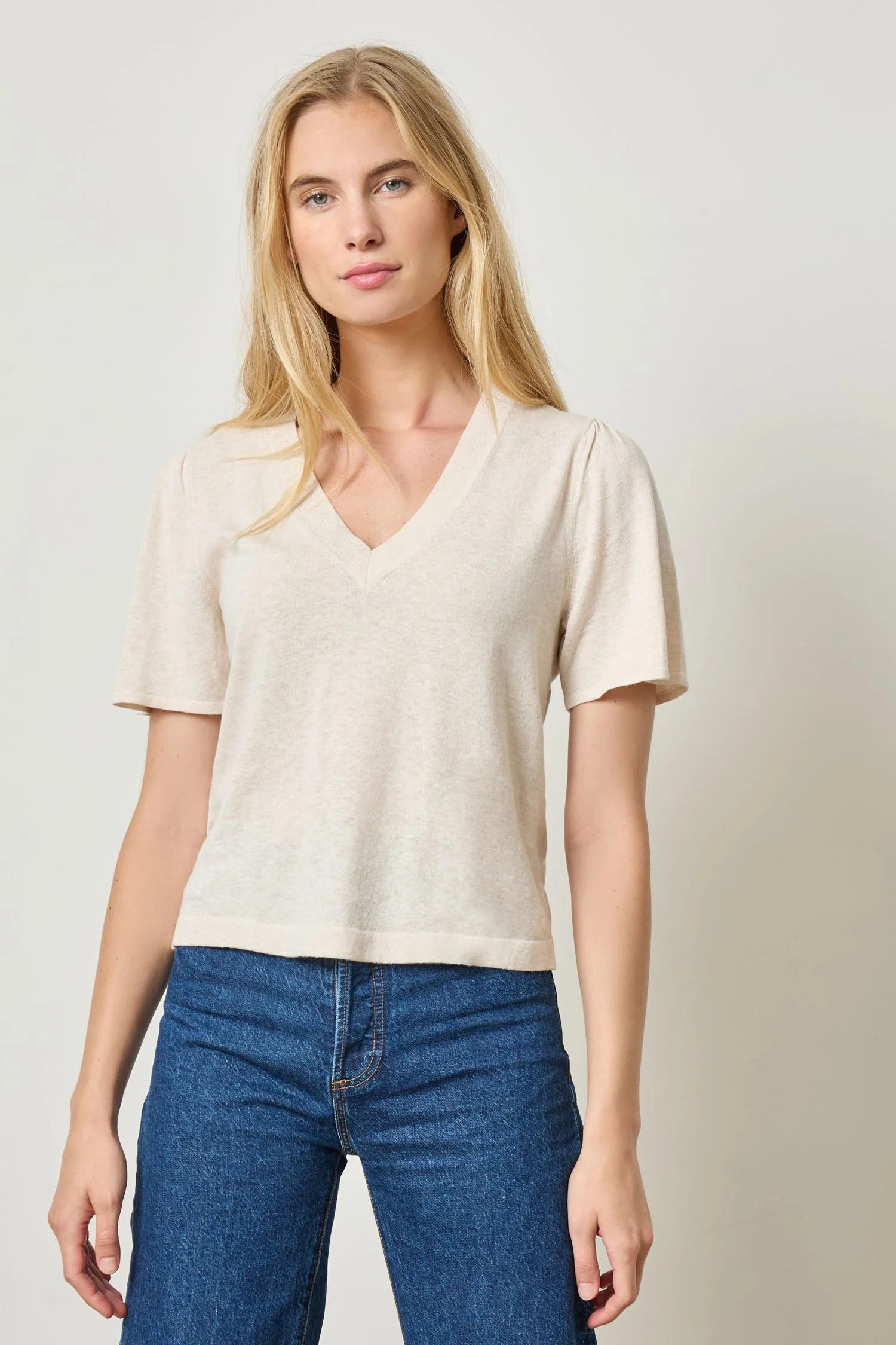 lilla p SHORT SLEEVE V-NECK SWEATER