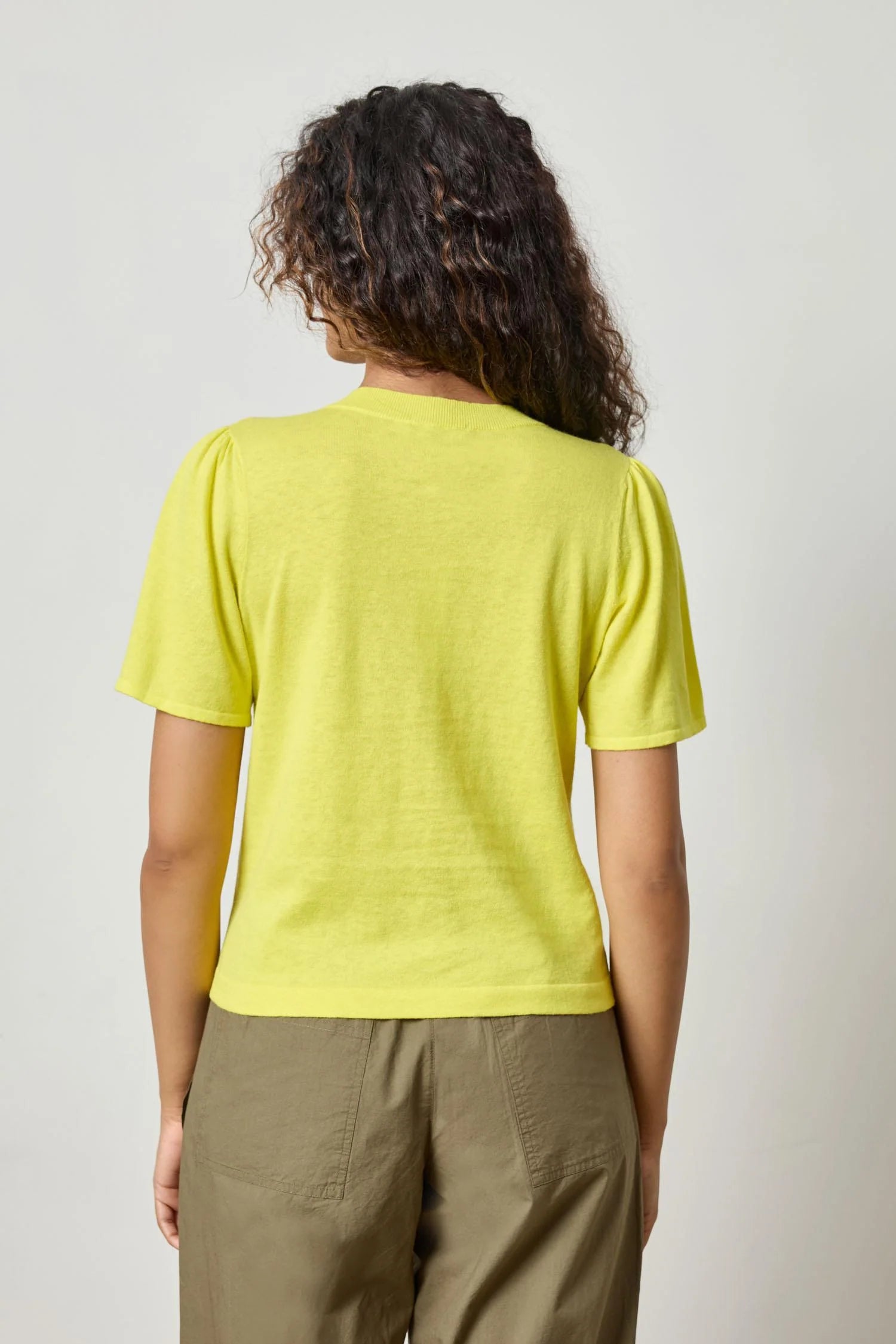 lilla p SHORT SLEEVE V-NECK SWEATER