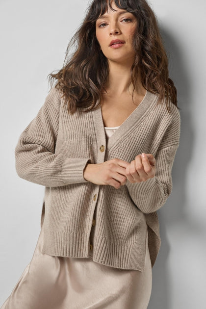 RELAXED SIDE VENT CARDIGAN
