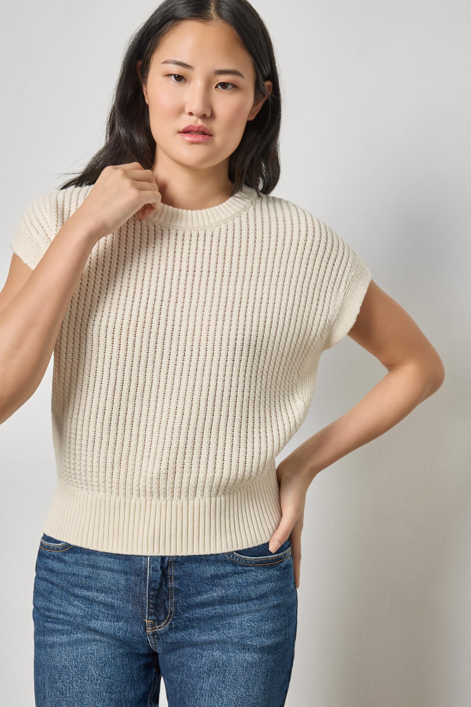 TEXTURED WEDGE SWEATER