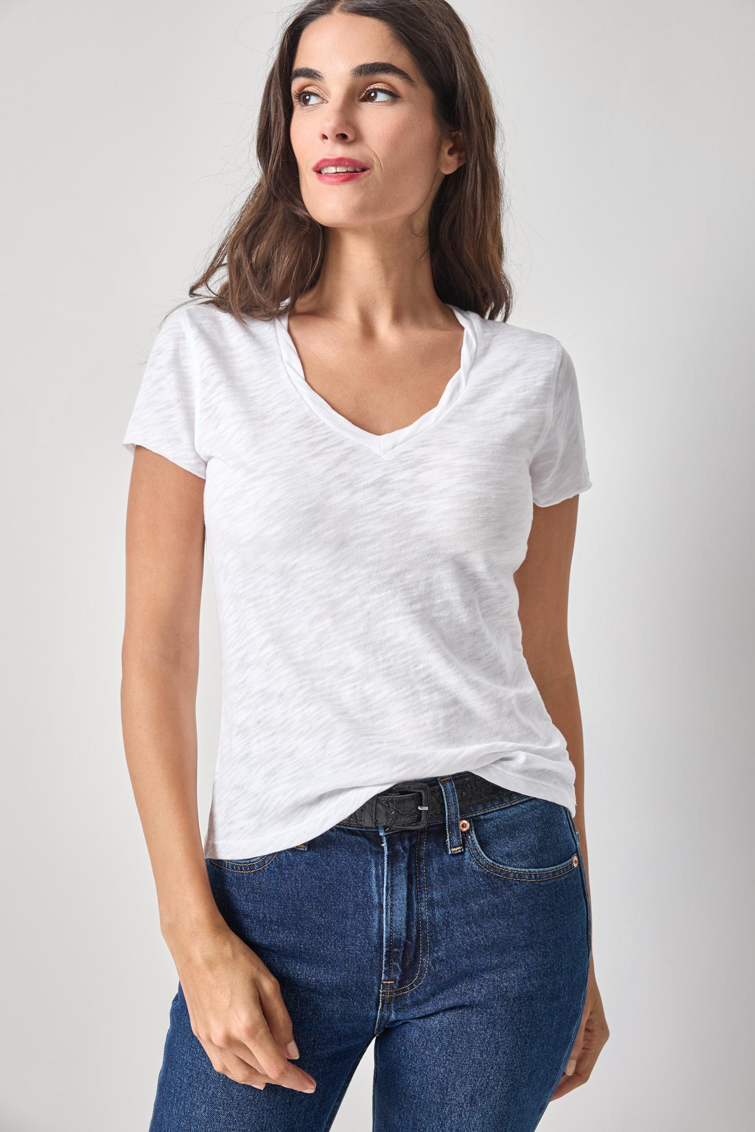 TWISTED BINDING V-NECK