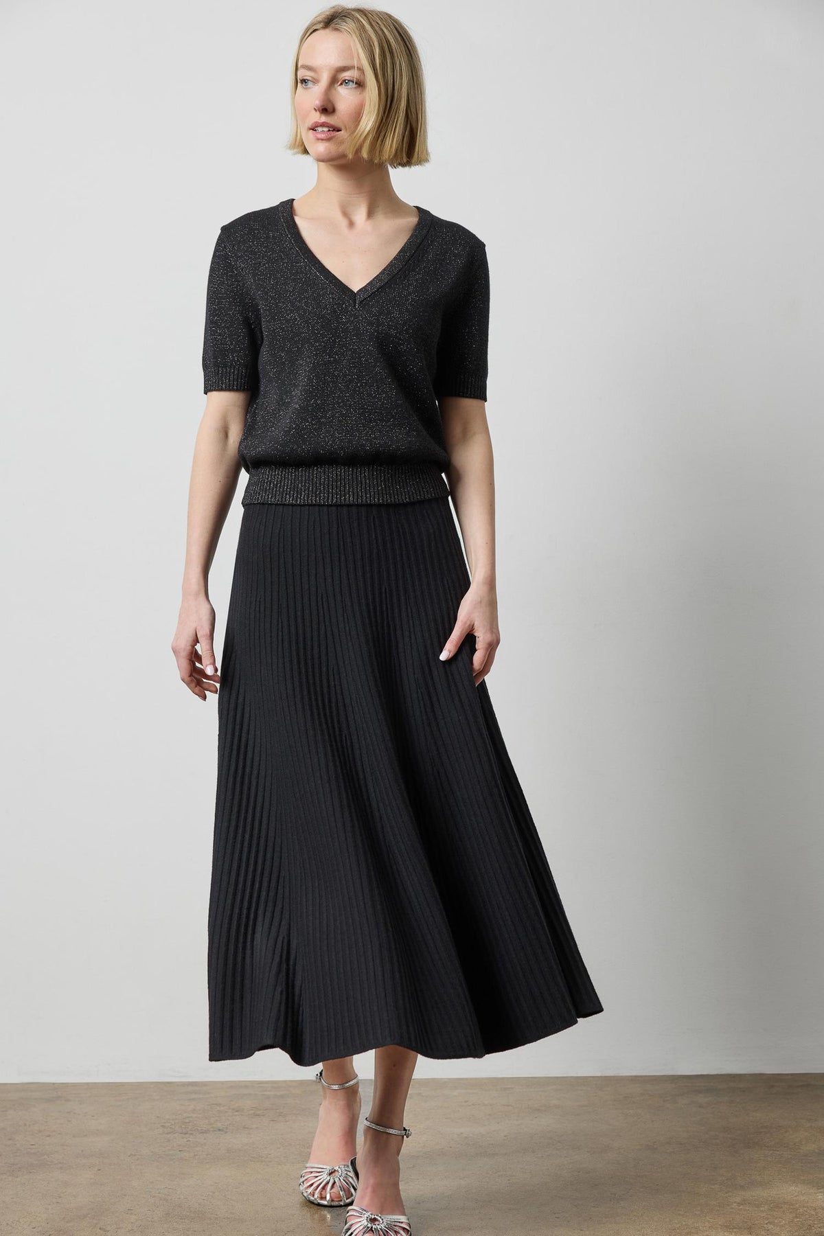 KNIT FLARED SKIRT