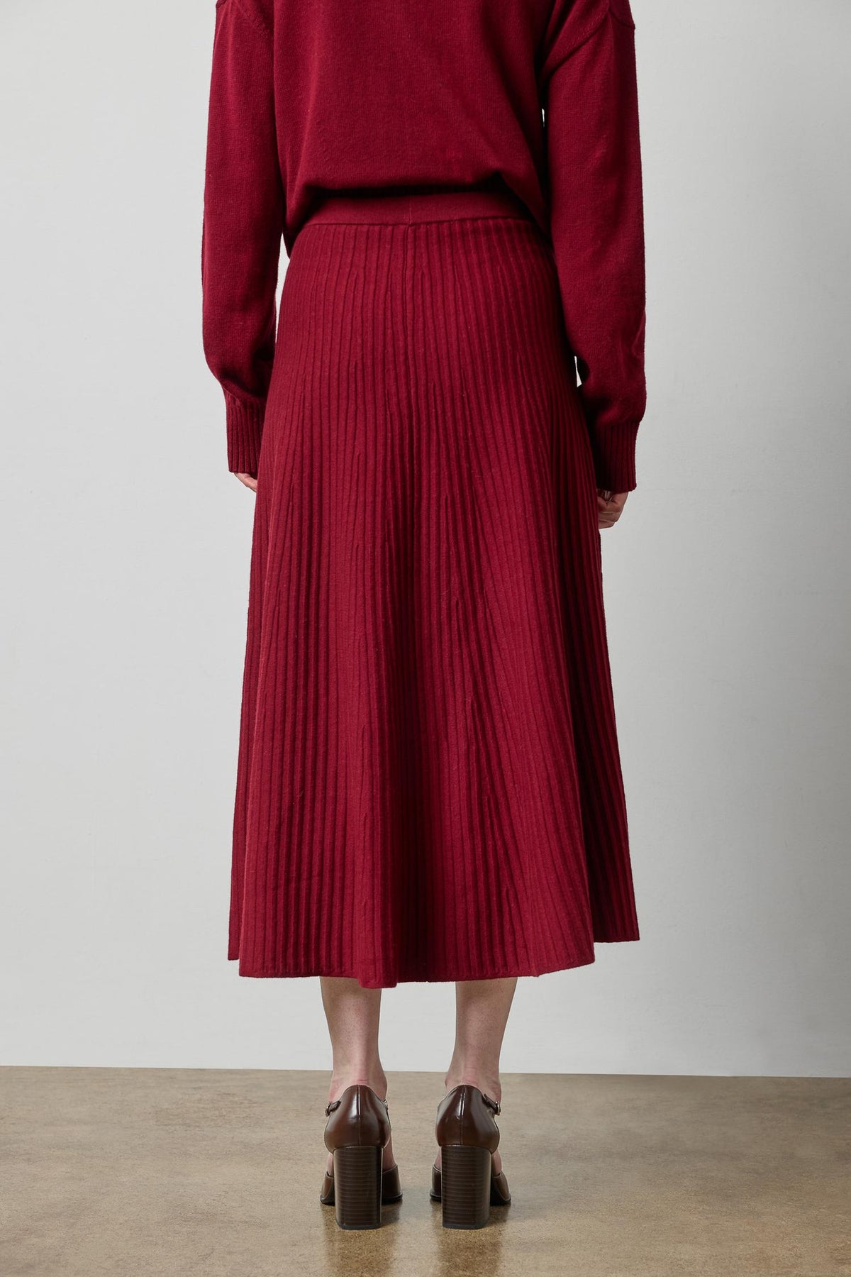 KNIT FLARED SKIRT