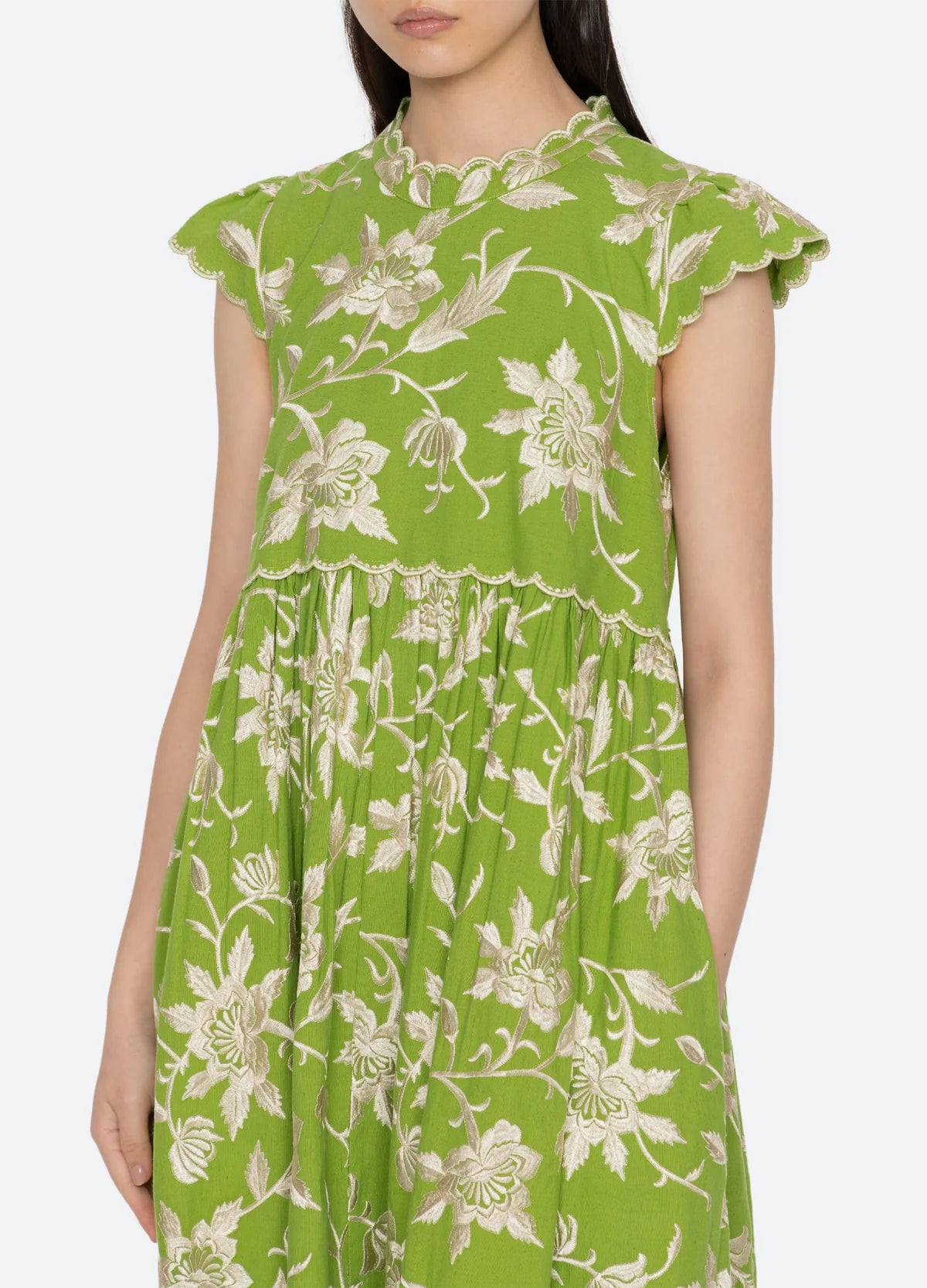 ALINA LACE DRESS