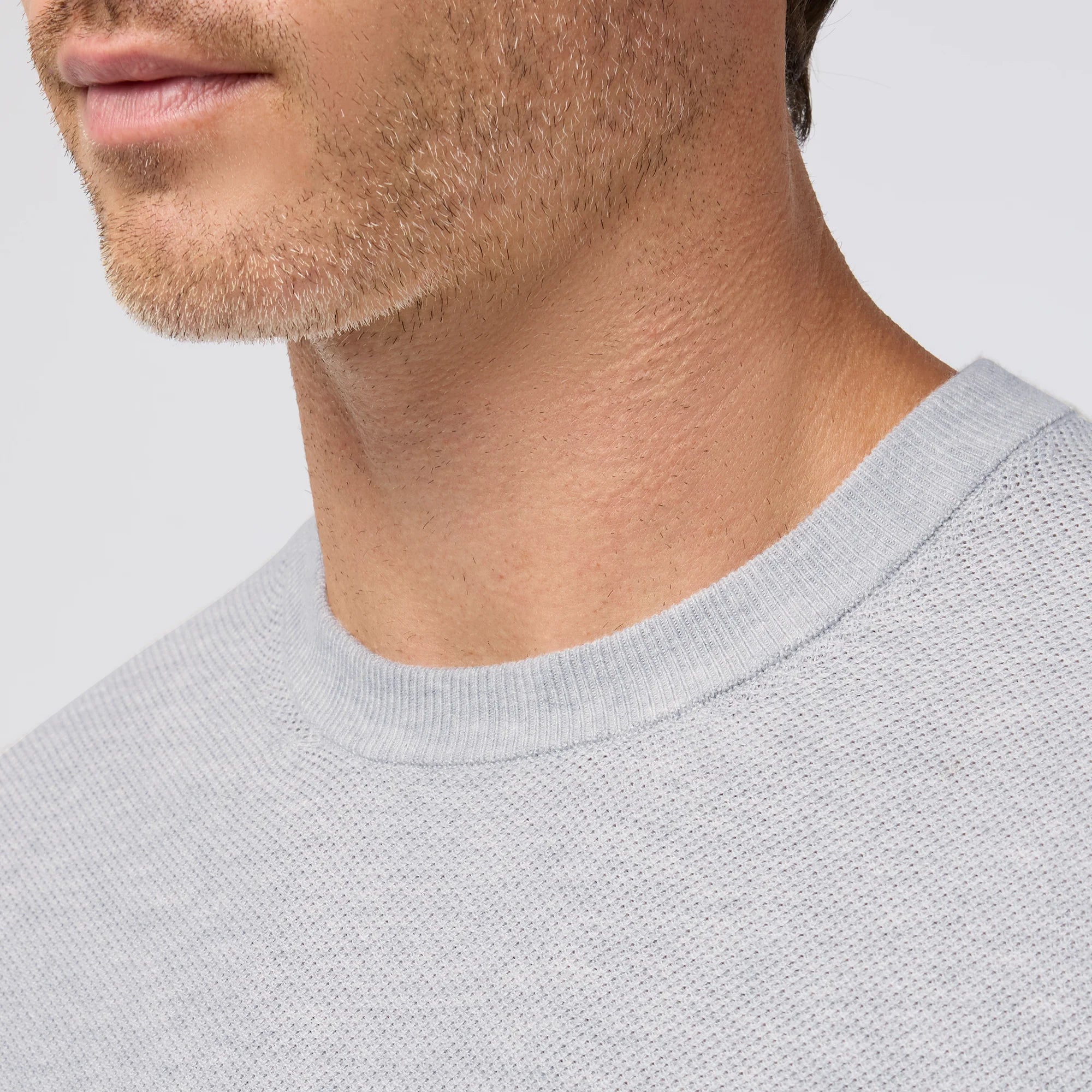 ASHE CREWNECK