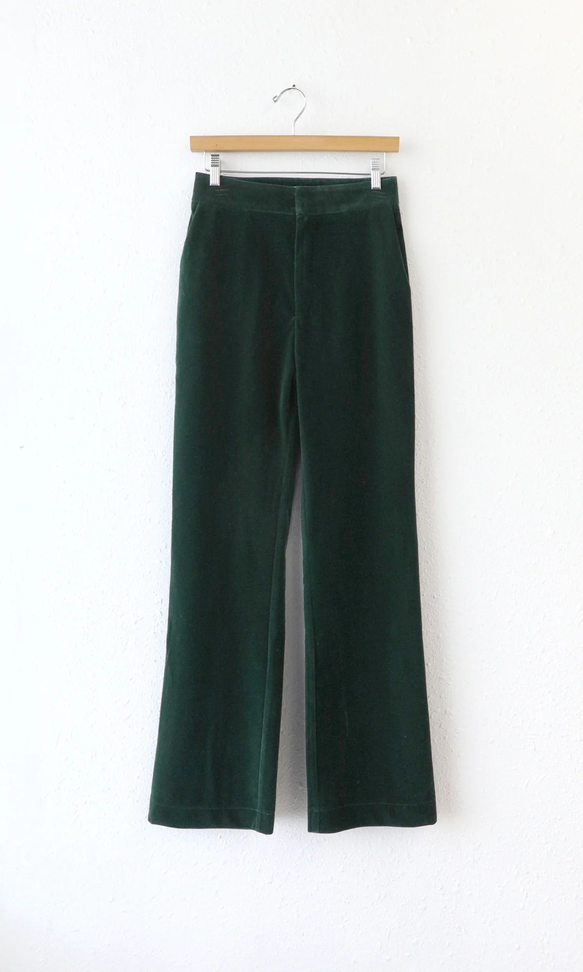 MILTON VELVET STRAIGHT LEG TROUSER - FOREST GREEN