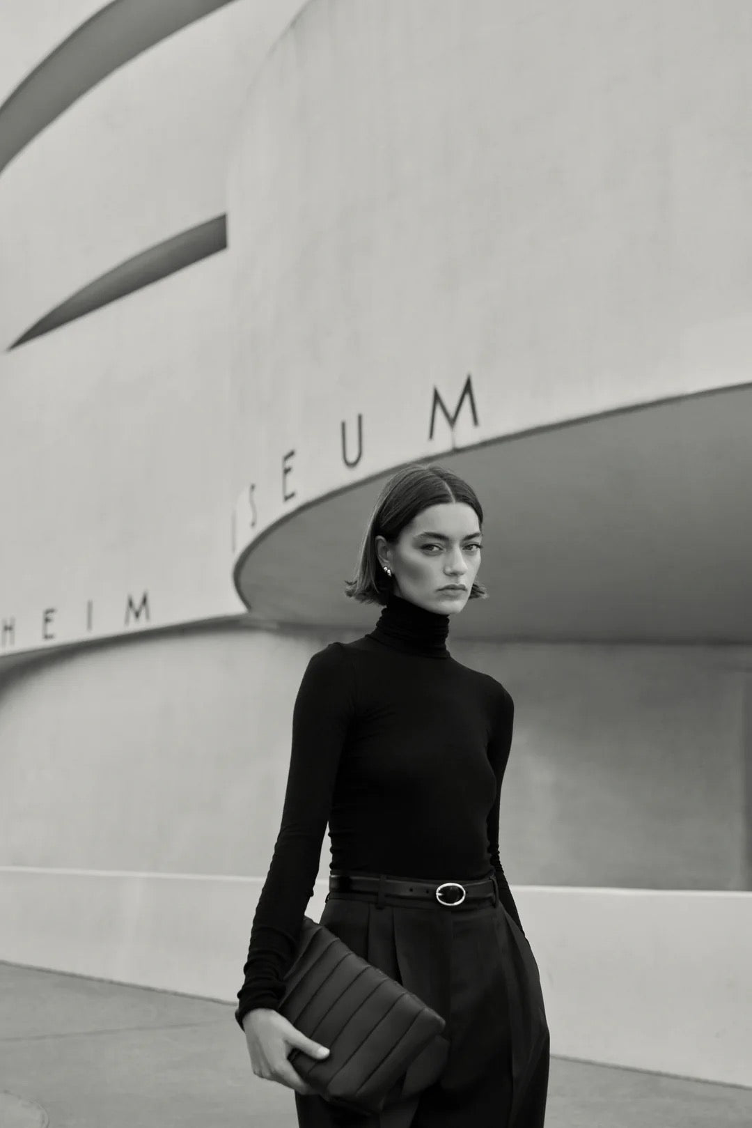 CASHMERE TURTLENECK