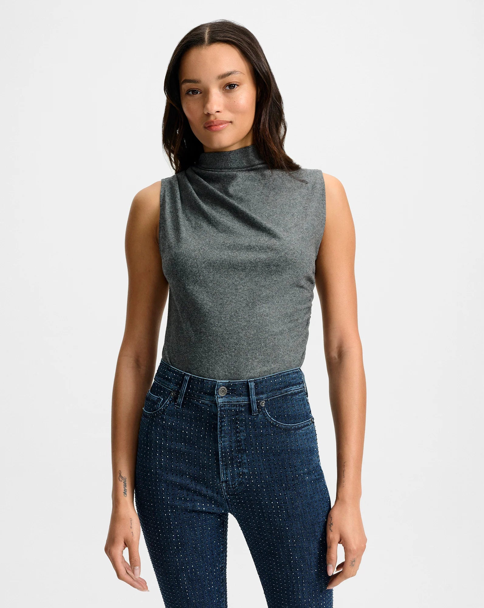 MYLIE SLEEVELESS