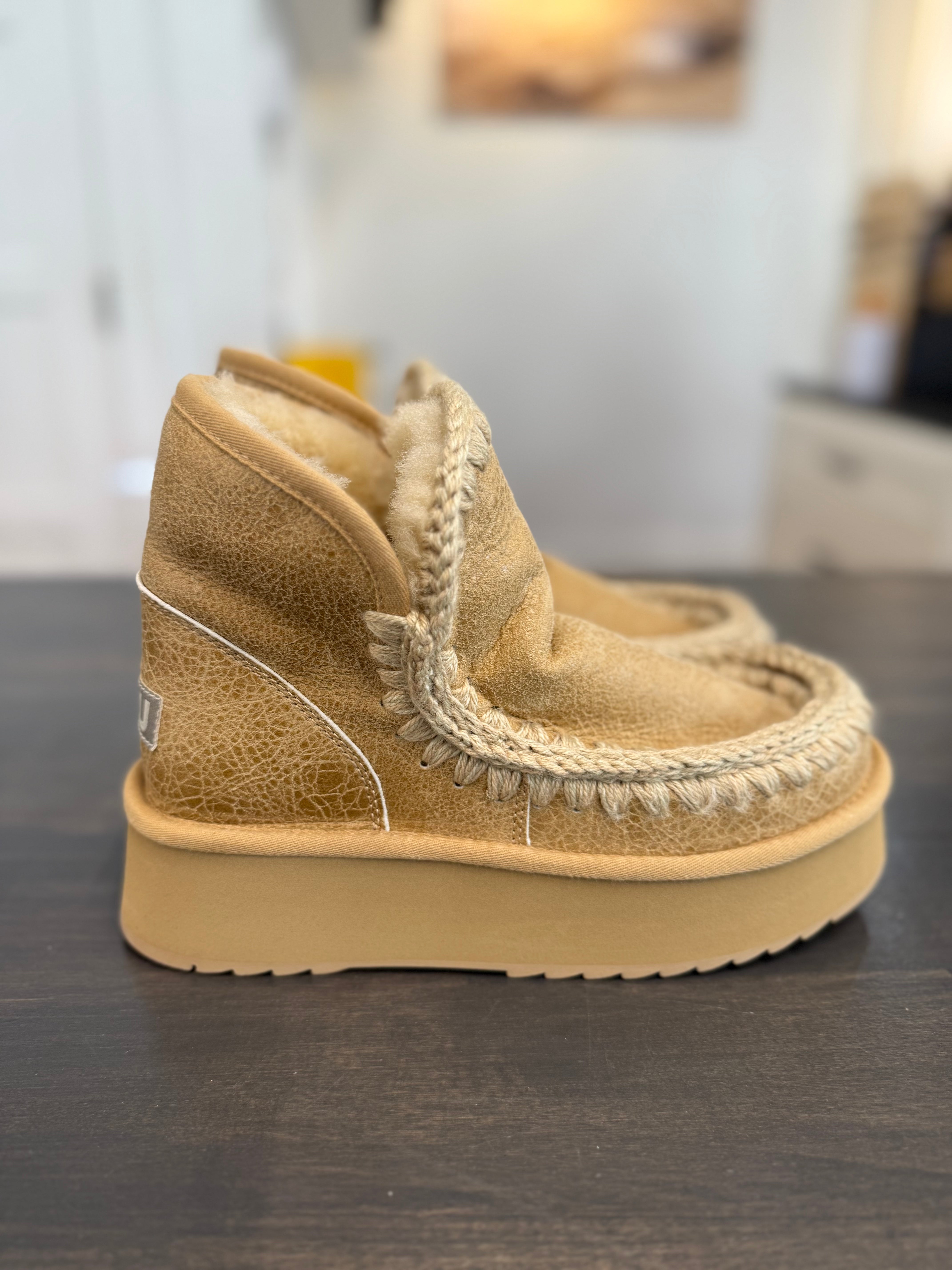 MINI ESKIMO PLATFORM