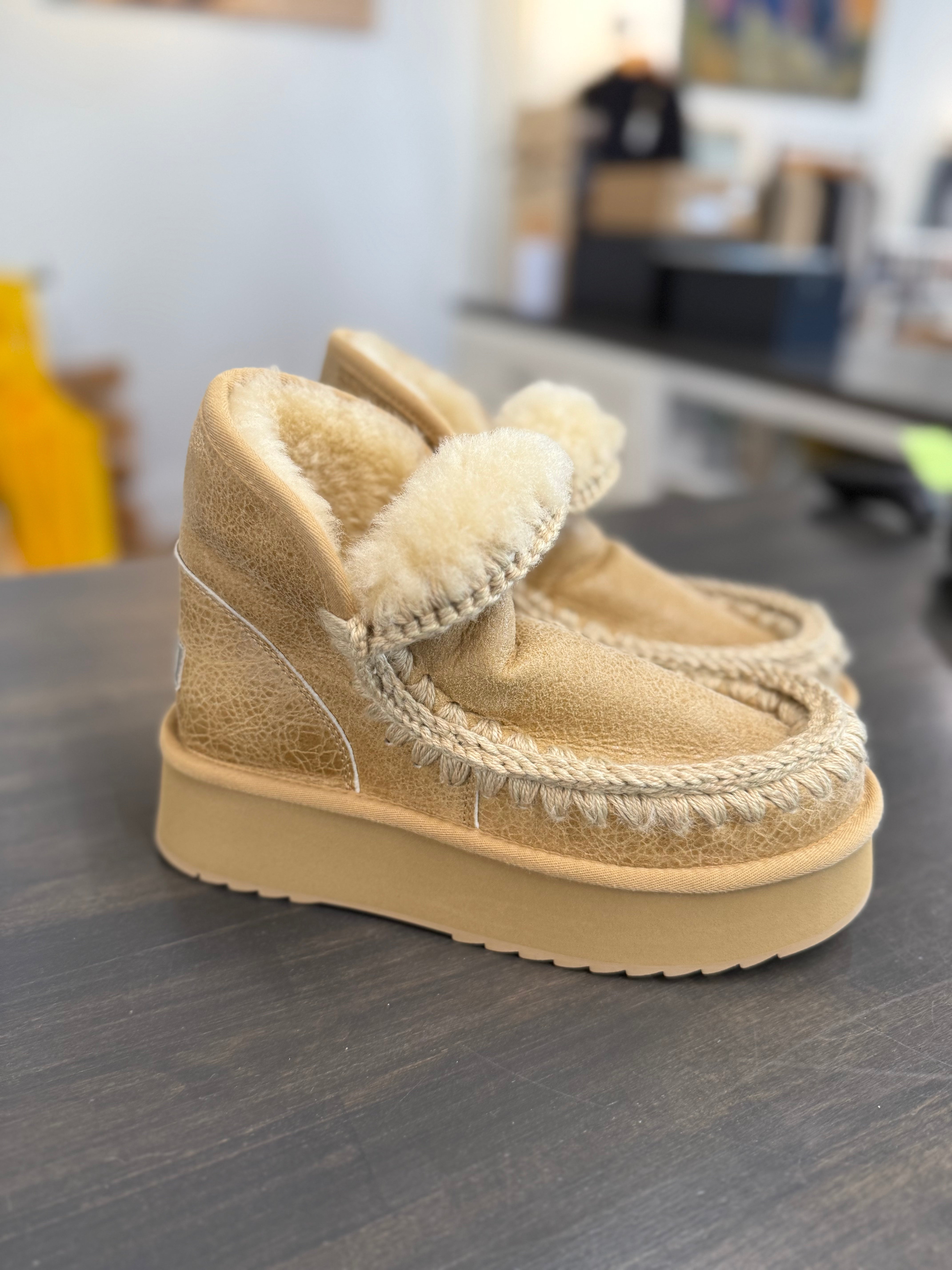 MINI ESKIMO PLATFORM