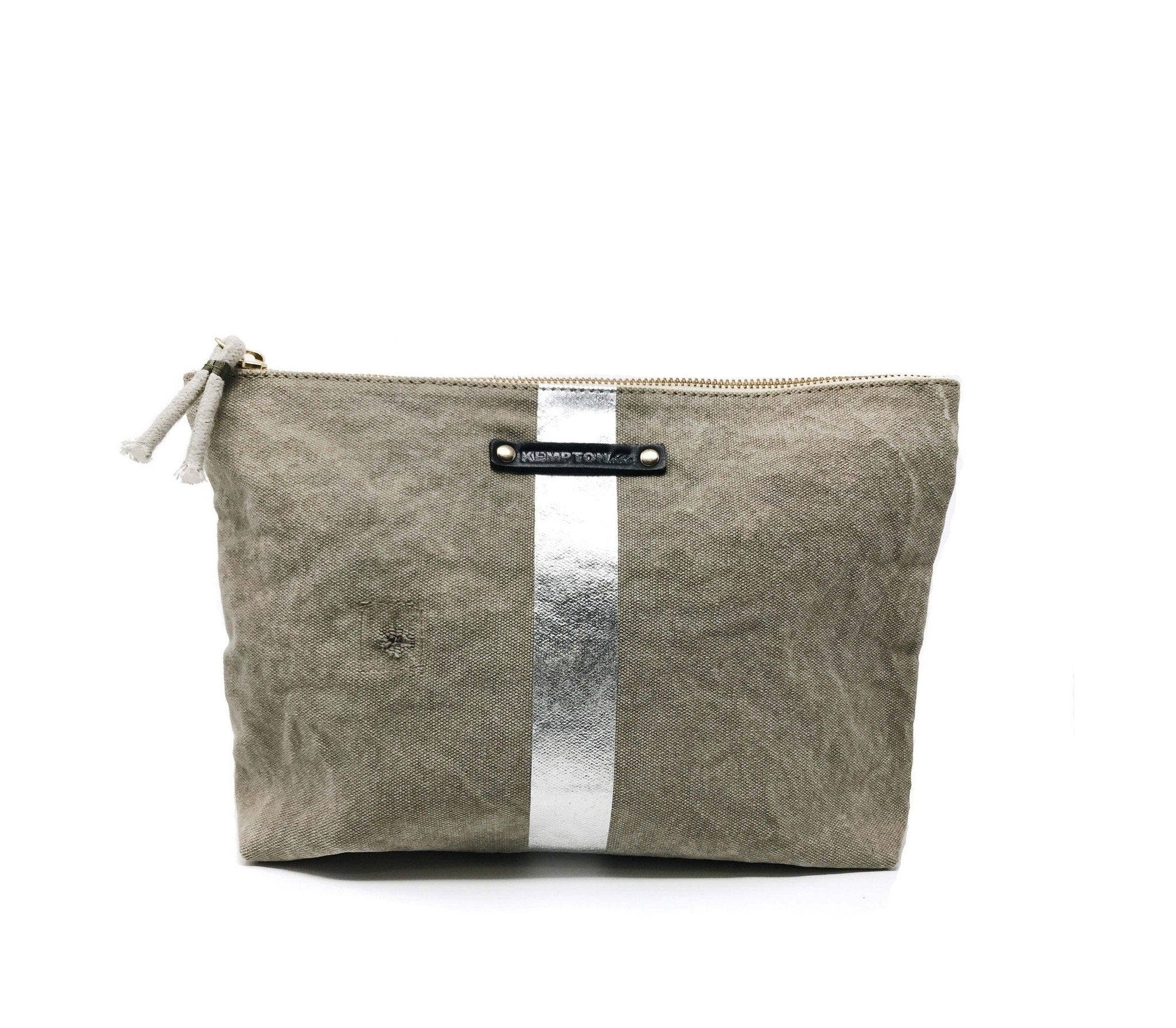 POSTAL SILVER STRIPE POUCH