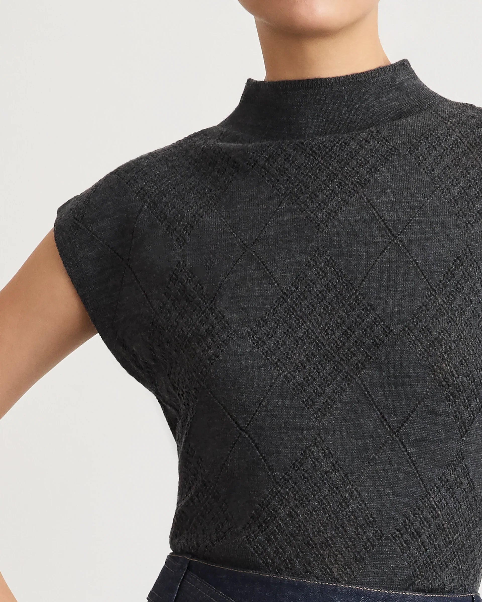 ADRIEN ARGYLE TURTLENECK
