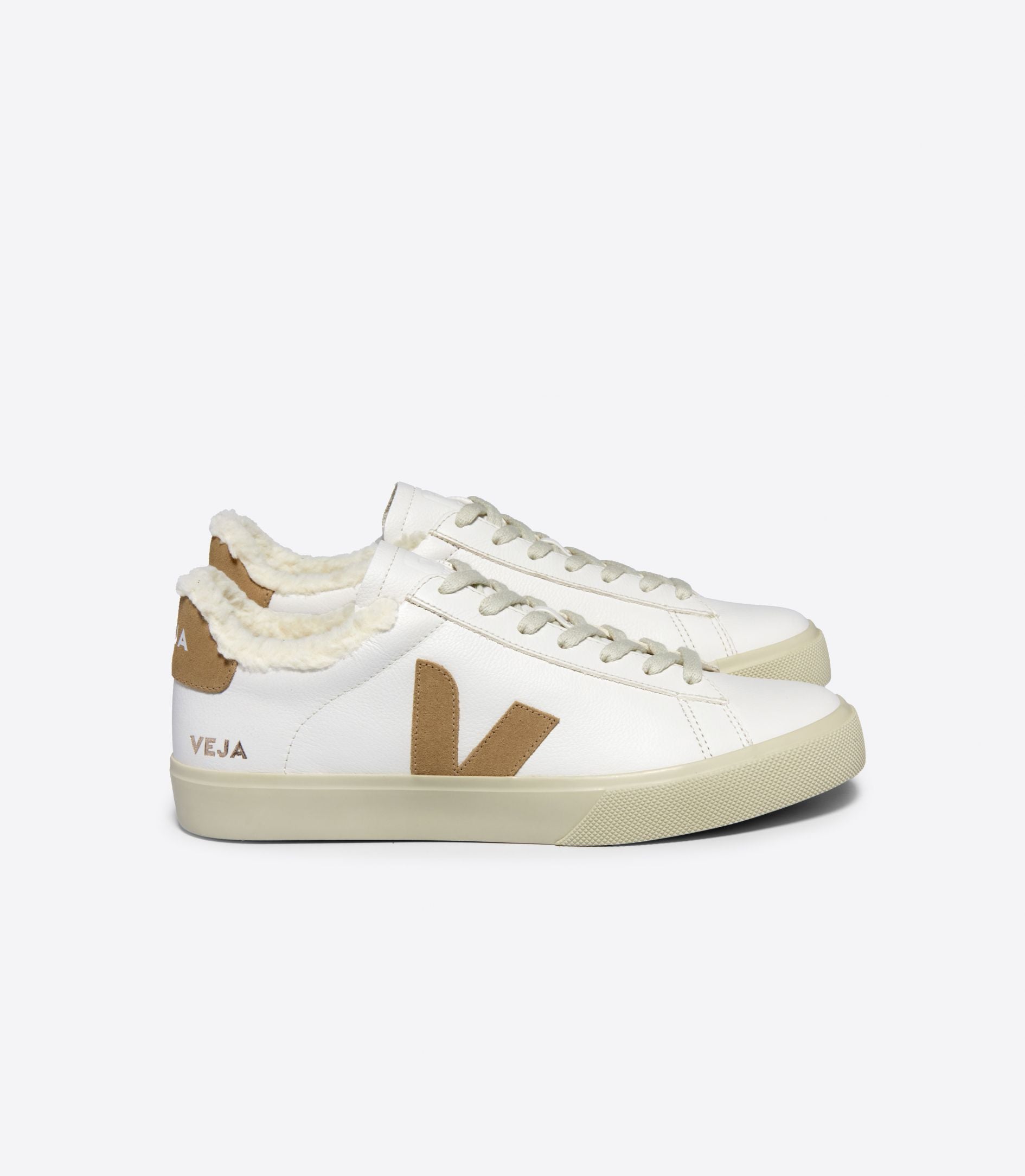 veja CAMPO FURED LEATHER WHITE DESERT