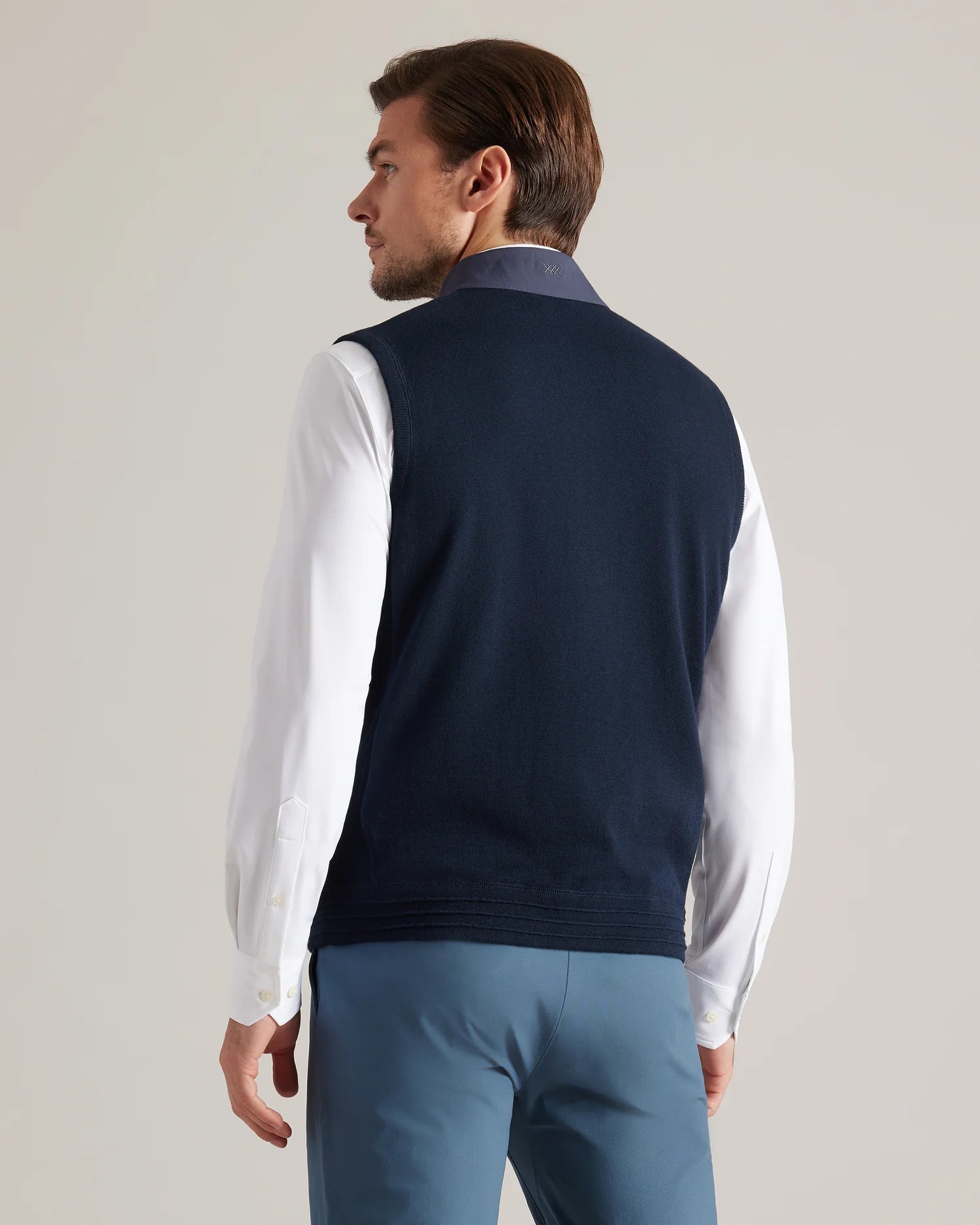 RHONE COMMUTER SWEATER VEST TRUE NAVY