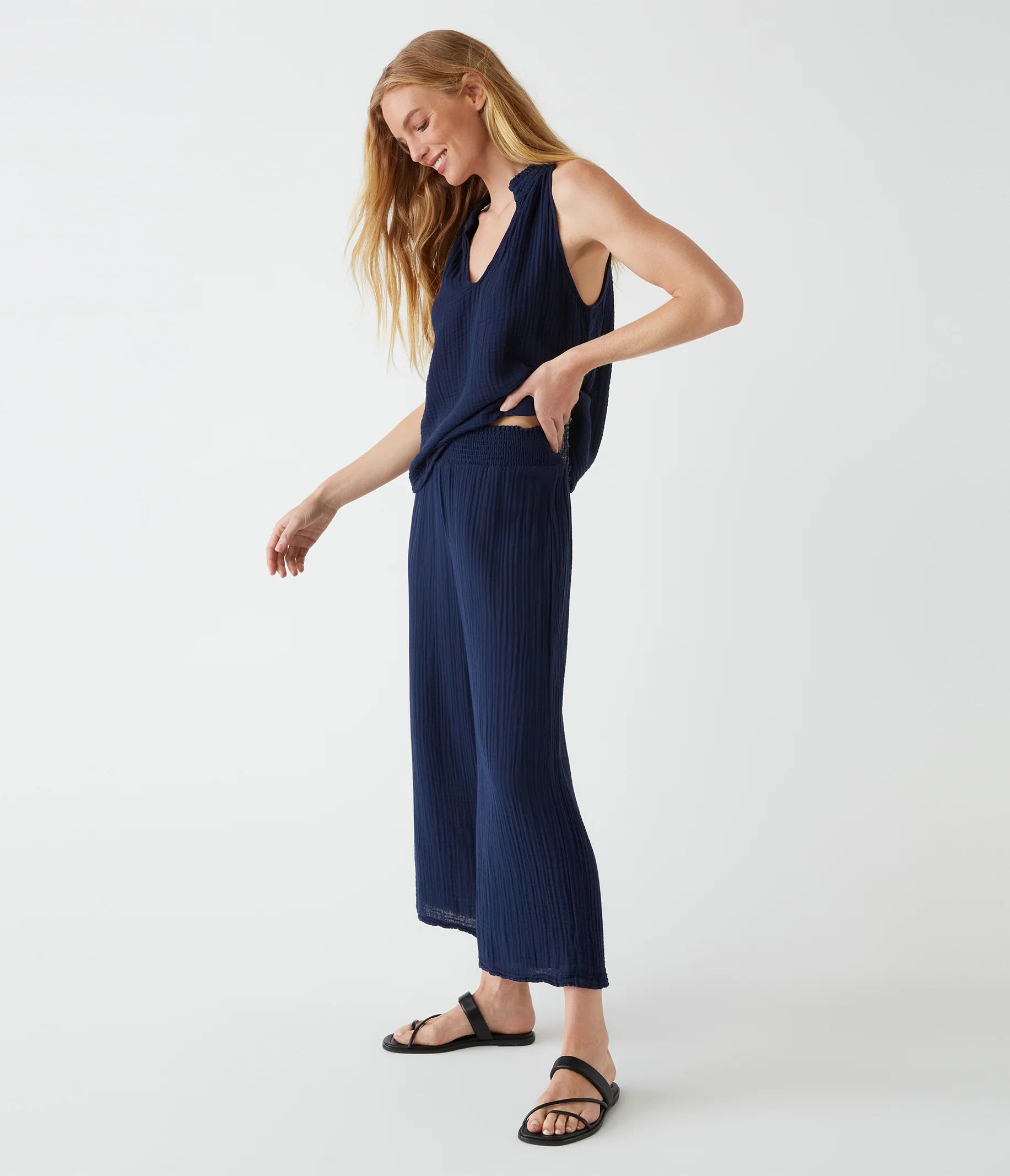 MEDINA CROP