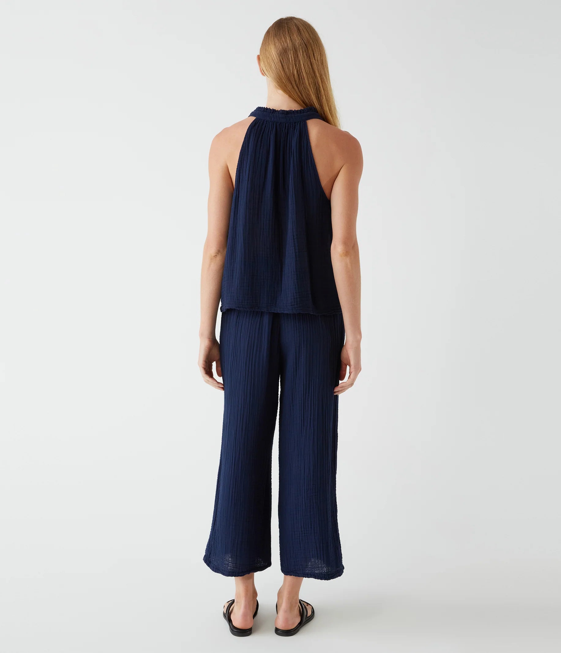 MEDINA CROP