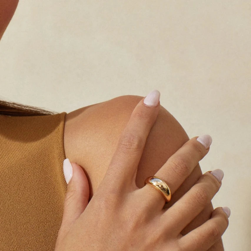 GOLD JUMBO DOME RING EF-61519
