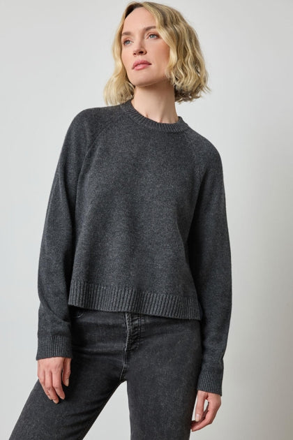 PLEAT BACK SWEATER