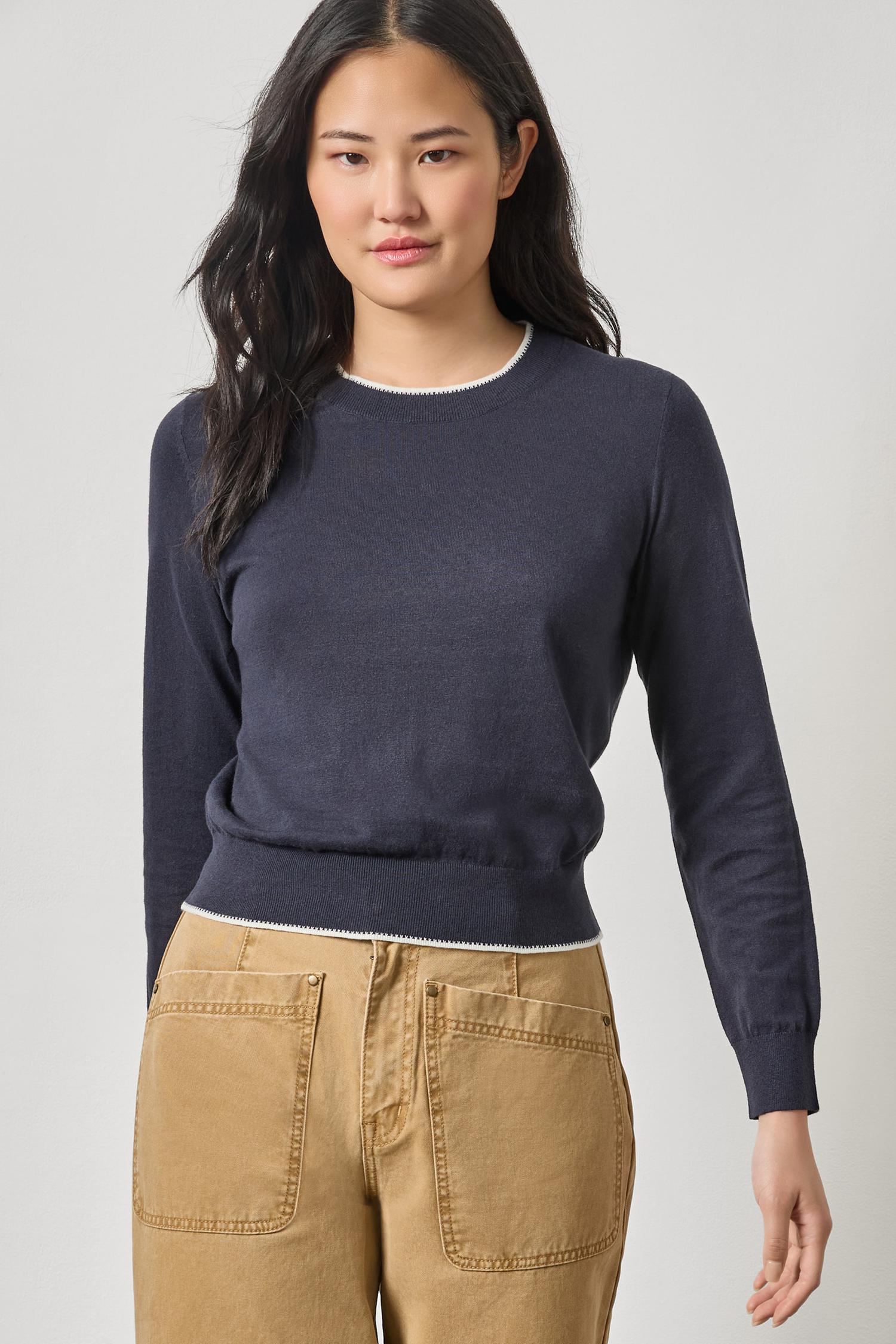 PICOT EDGE CREWNECK