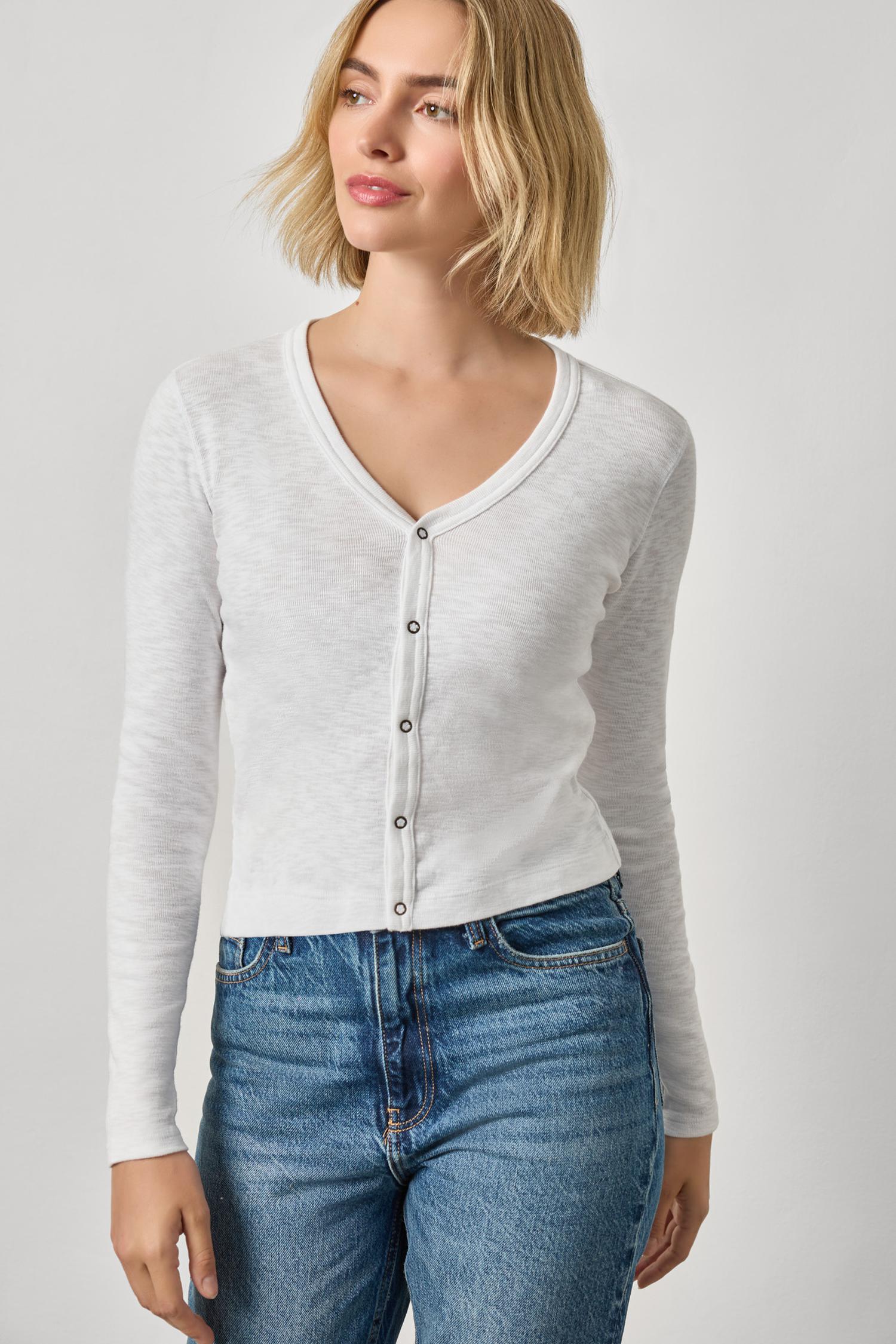 RIB SLUB SNAP V-NECK