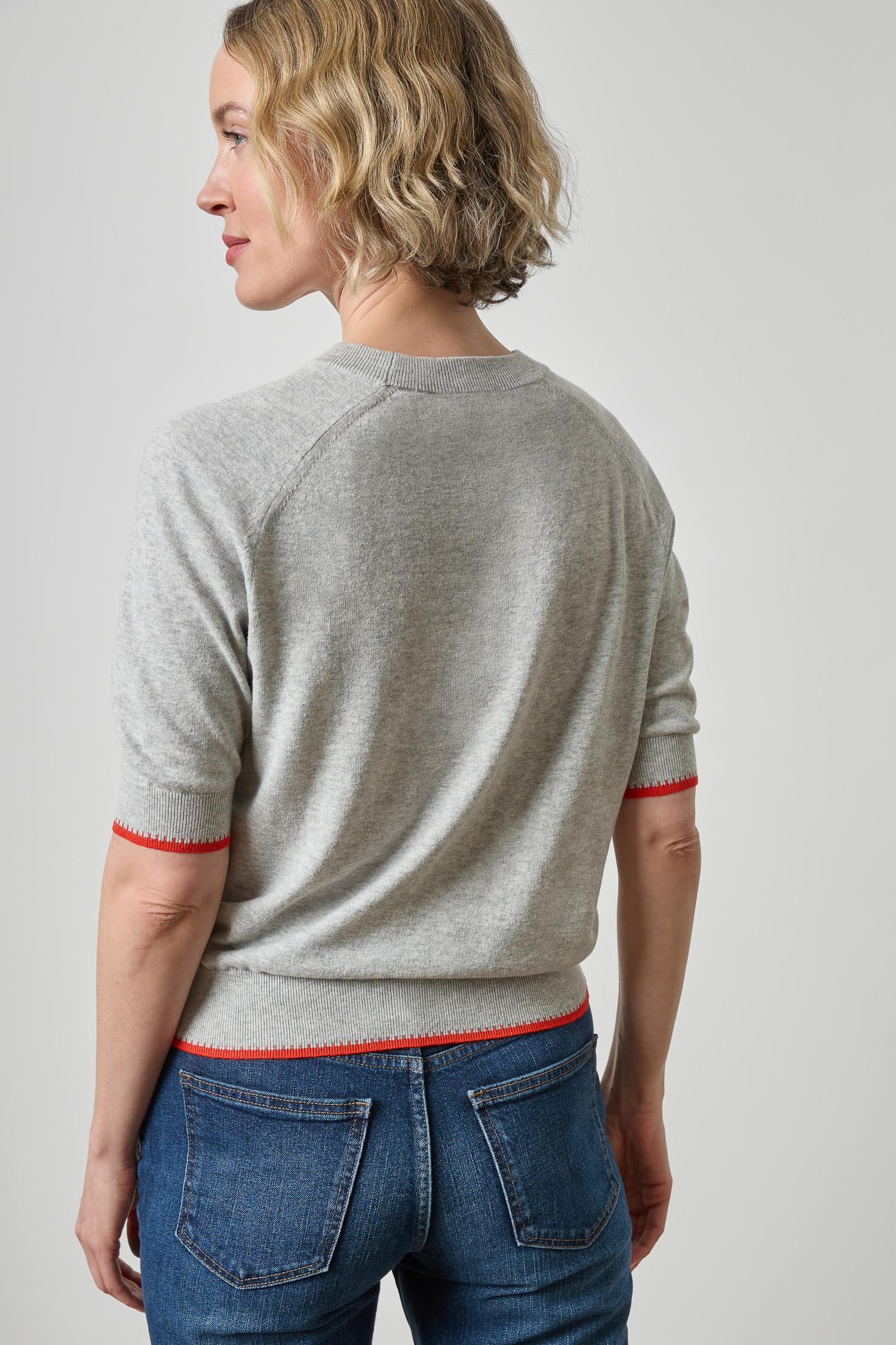 CREWNECK SADDLE SLEEVE