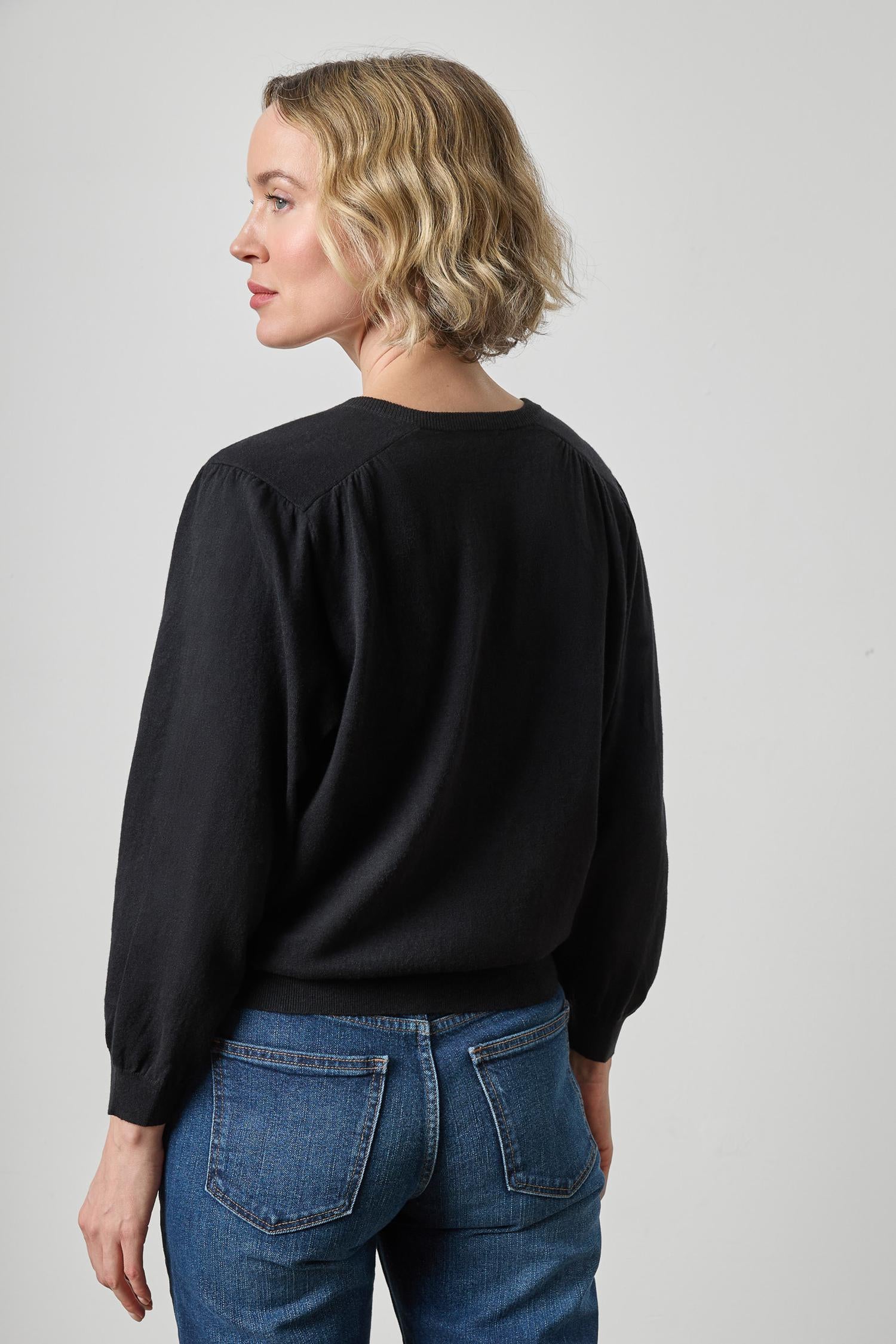 V-NECK BLOUSON
